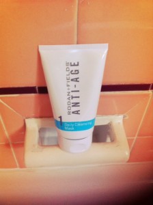 In-My-Tub-Tuesday: Rodan + Fields ANTI-AGE Daily Cleansing Mask