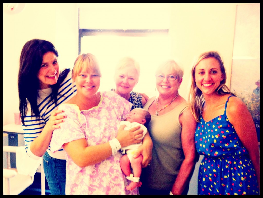 Grandmas & aunties galore! Grandmas & aunties galore!