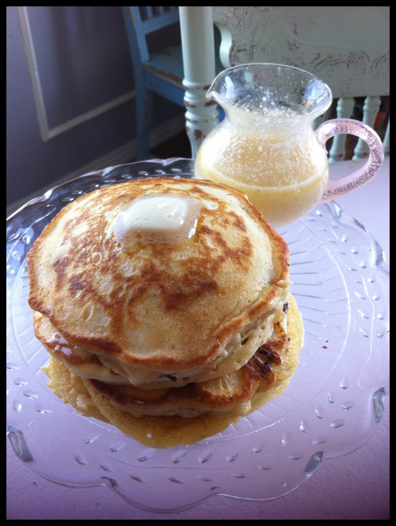 BeautyFrosting's Buttermilk Vanilla Pancakes with Buttermilk Vanilla Syrup