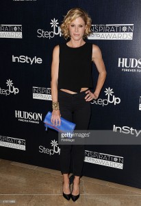 The ridiculously impressive - and kind - Julie Bowen. Generated by  IJG JPEG Library